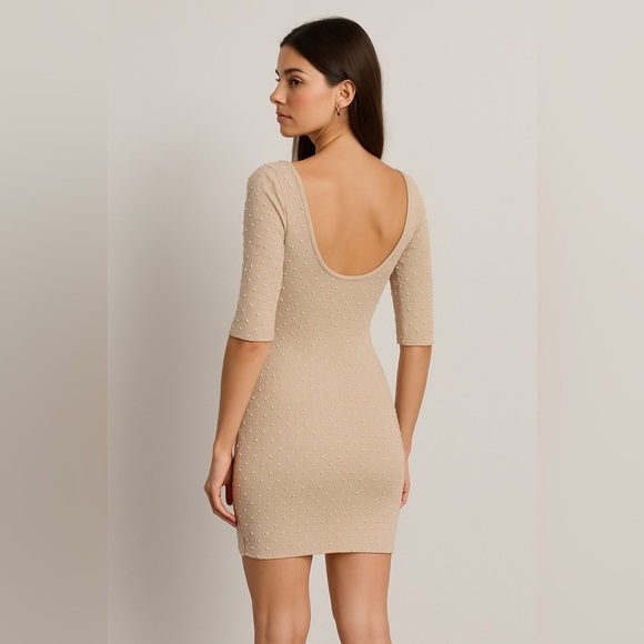 Forever 21 | Cream coloured BodyCon Dress | size Medium - Picture 2 of 9